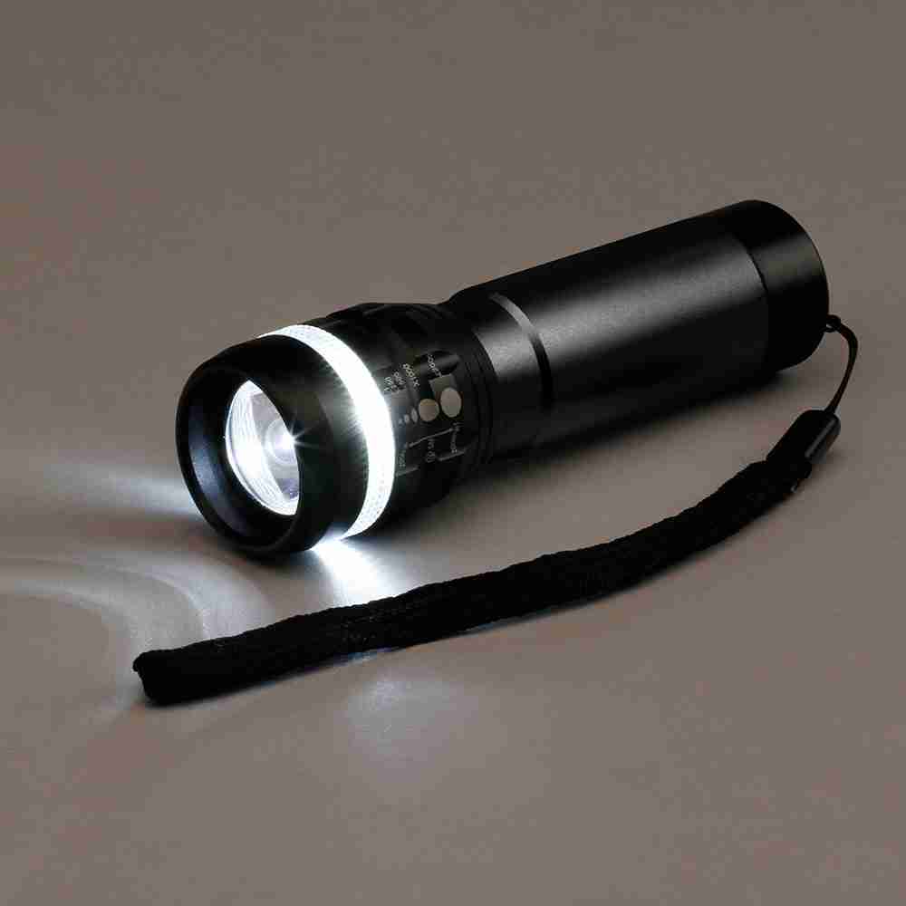 ZOOMIN. Flashlight - Image 2